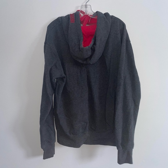 Wisconsin Badgers Sweater - Picture 2 of 5